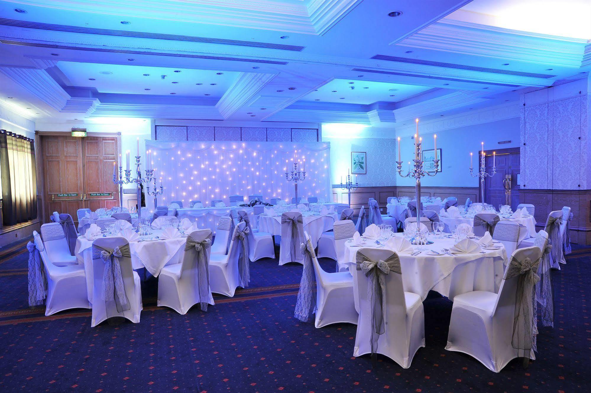 Mercure York Fairfield Manor Hotel Eksteriør bilde