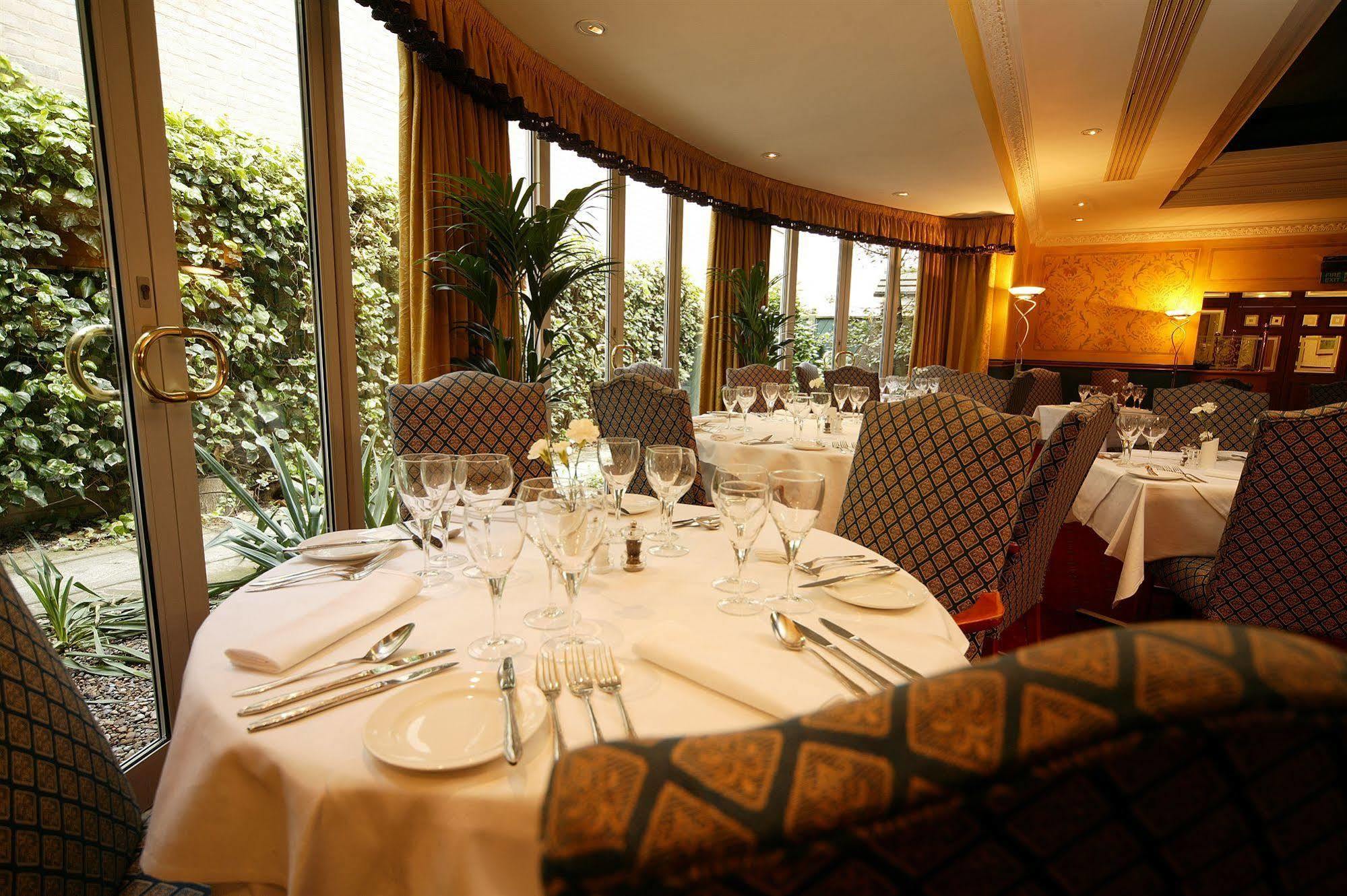 Mercure York Fairfield Manor Hotel Eksteriør bilde